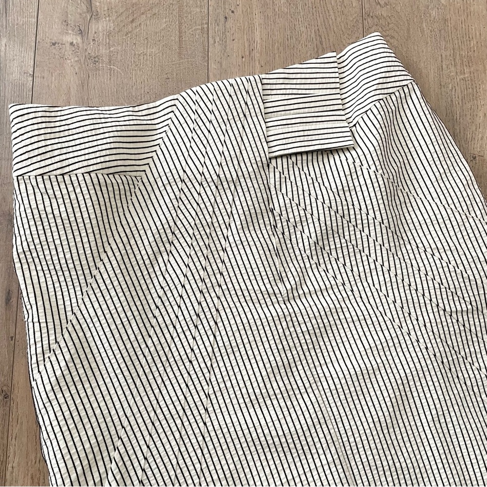 Eva Franco Striped Crisp Pencil Skirt - Picture 3 of 7